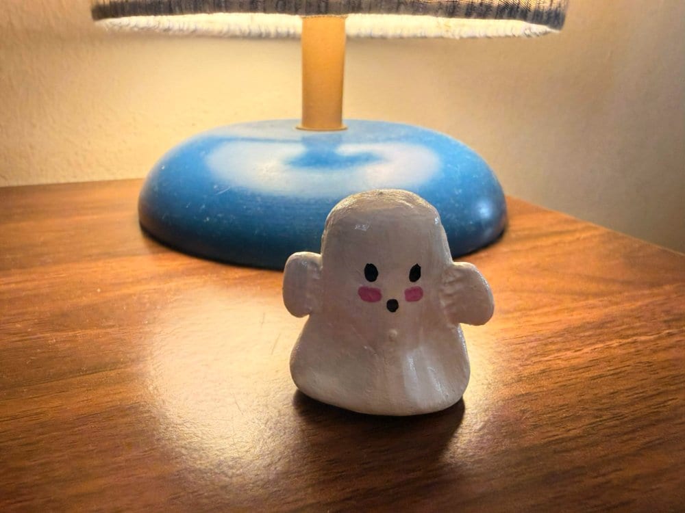 A little clay figure I sculpted and painted